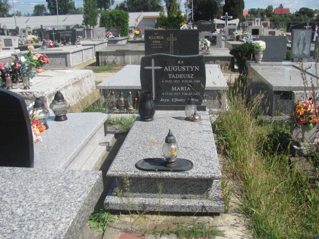 Grób Maria Augustyn