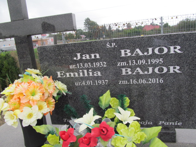Emilia Bajor 1937 Kolbuszowa - Grobonet - Wyszukiwarka osób pochowanych