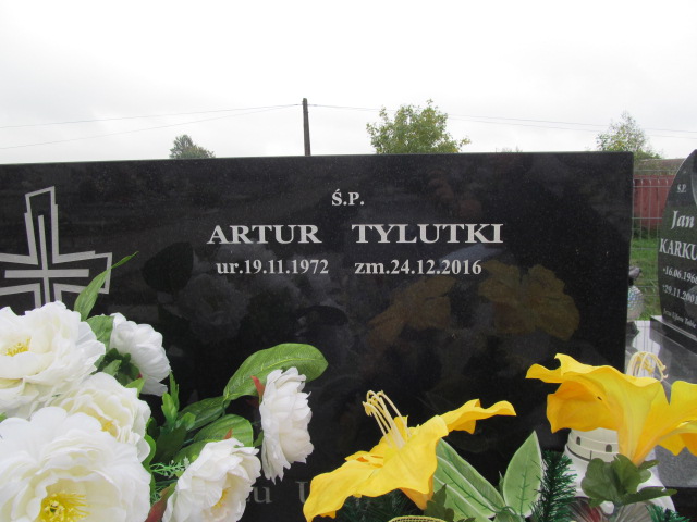 Artur Tylutki 1972 Kolbuszowa - Grobonet - Wyszukiwarka osób pochowanych